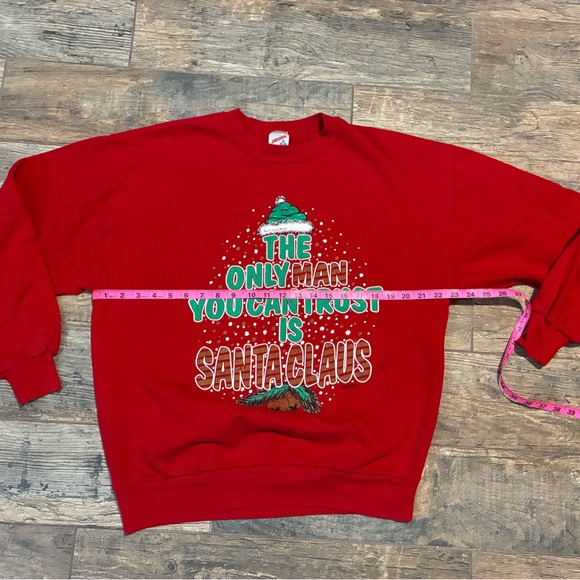 Women’s VTG Jerzees Red Festive Santa Crewneck Sweater - Picture 5 of 6